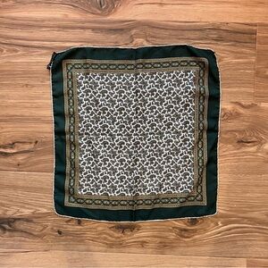 Vintage Silk Pocket Square Handkerchief Green Paisley 17x17 Made In Italy